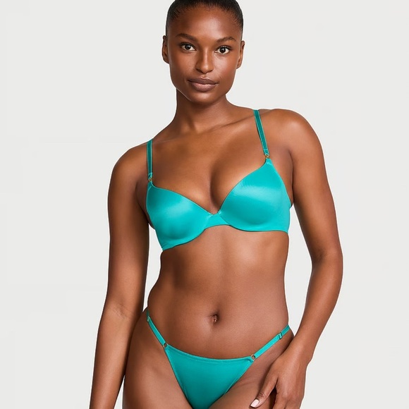 Victoria Secret‎ Smooth Push Up Demi Bra and V-String Panty Bundle - Picture 1 of 9